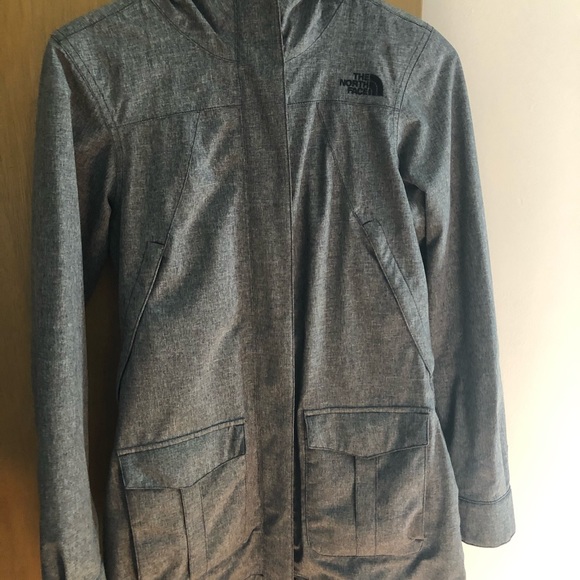 The North Face jacket - Picture 2 of 6